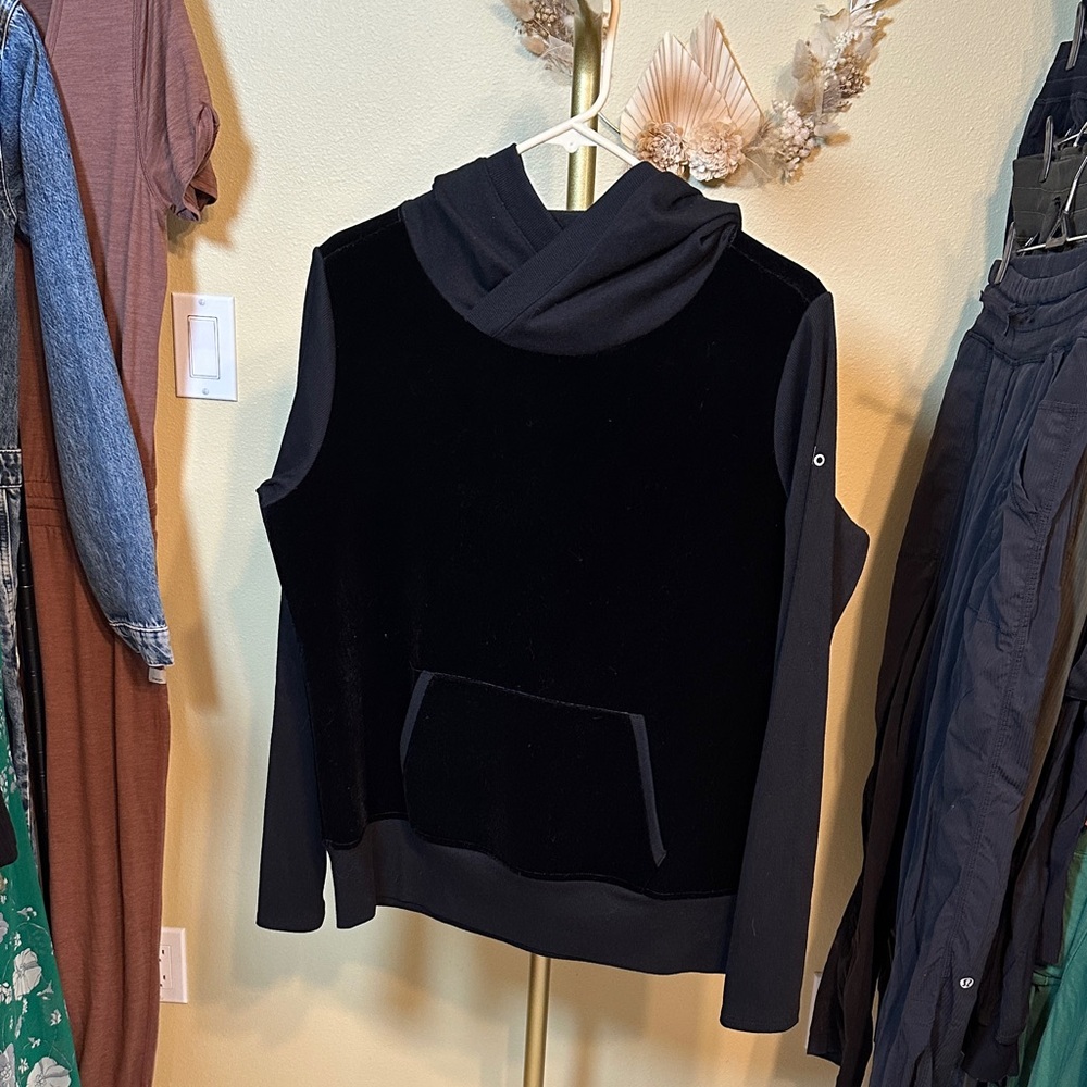 Also Velour pullover - image 1